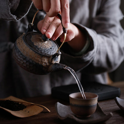 Handmade Vintage Coarse Pottery Teapot with Hammered Texture，ceramic teapot